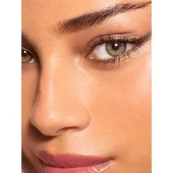 Nui Cosmetics Přírodní vysoce pigmentované oční stíny v tužce