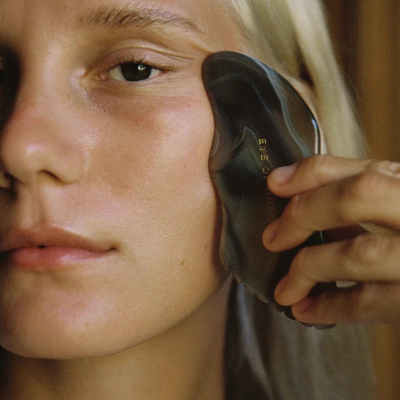 EYE OF HORUS Guasha achát kámen pro masáž obličeje a těla