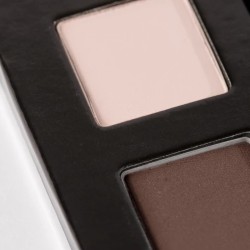 UND GRETEL Přírodní konturovací duo na oči Zinnemin