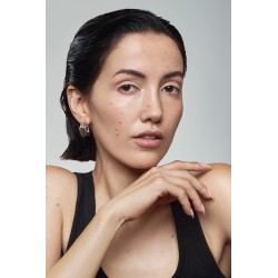 UND GRETEL Organický veganský multifunkční make-up v tyčince Milte