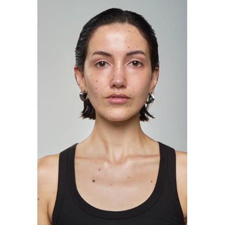 UND GRETEL Organický veganský multifunkční make-up v tyčince Milte