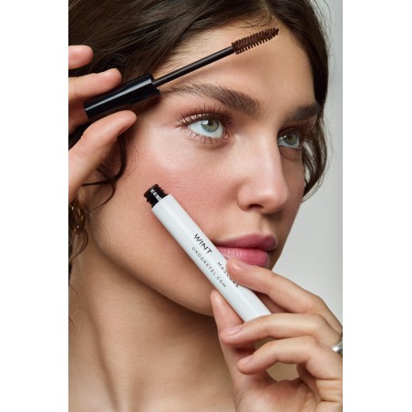 UND GRETEL Přírodní objemová a prodlužující řasenka Wint