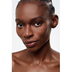 UND GRETEL Přírodní transparentní pudr Ilge