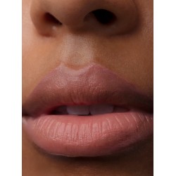 UND GRETEL Přírodní vyživující rtěnka Tagarot