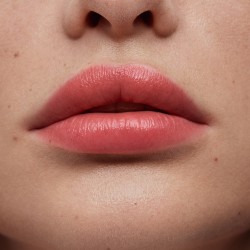 UND GRETEL Organický tónovaný pečující balzám na rty Tagarot