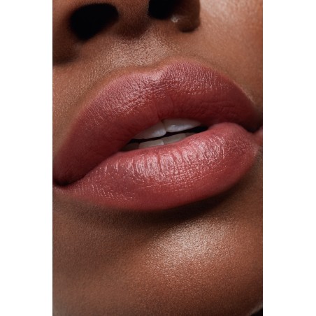 UND GRETEL Organický tónovaný pečující balzám na rty Tagarot