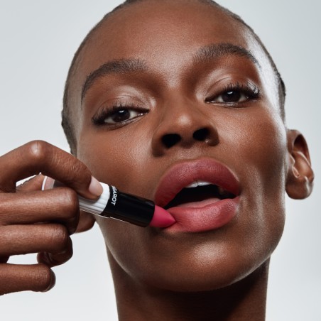 UND GRETEL Organický tónovaný pečující balzám na rty Tagarot