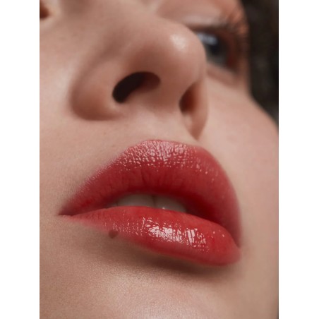 UND GRETEL Přírodní vyživující lesk na rty Knutzen