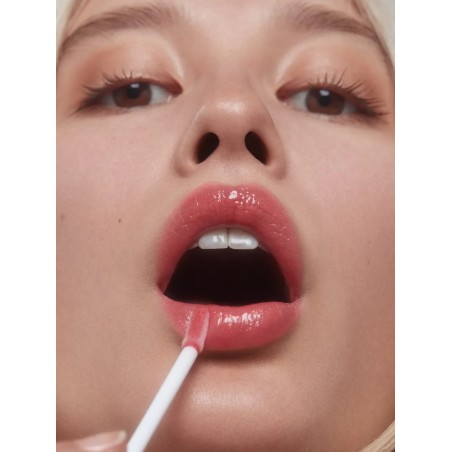 UND GRETEL Přírodní vyživující lesk na rty Knutzen