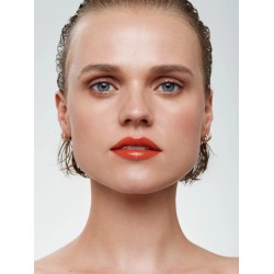 UND GRETEL Přírodní vyživující lesk na rty Knutzen