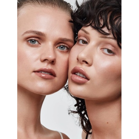 UND GRETEL Přírodní vyživující lesk na rty Knutzen