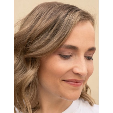 NUI COSMETICS Paletka přírodních vysoce pigmentových kompaktních stínů