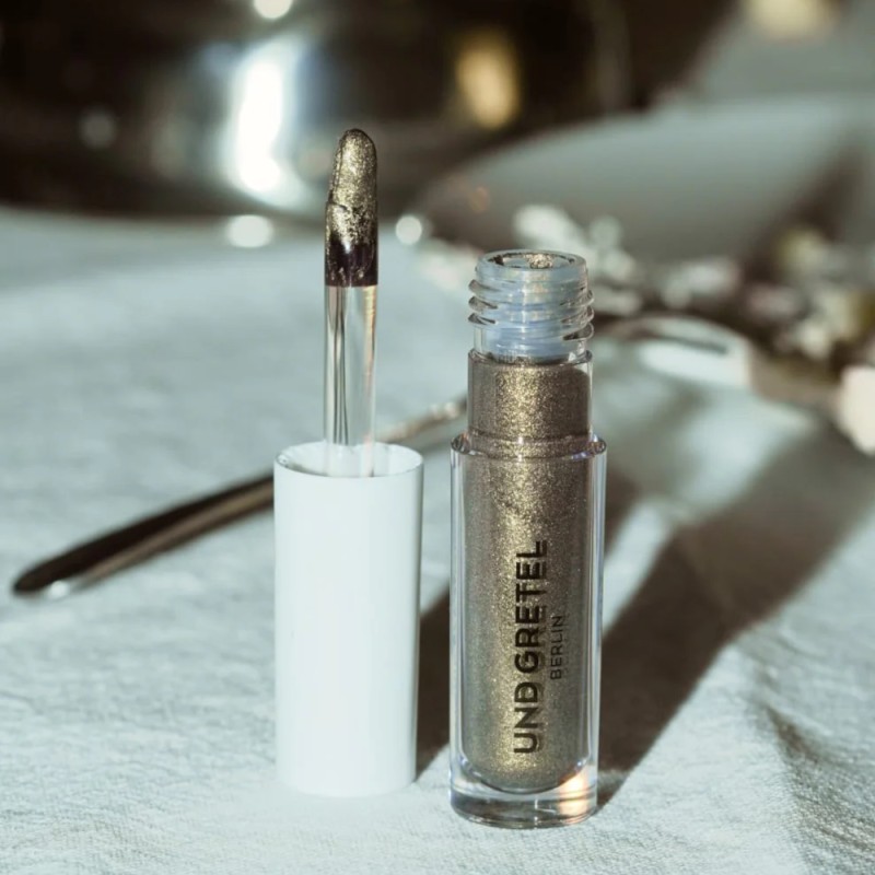 UND GRETEL Organický tekutý oční stín