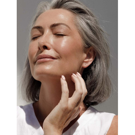 Eye of Horus Skin Tint Luxusní přírodní make-up sérum SPF15