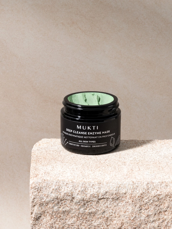 MUKTI ORGANICS Enzymatická hloubkově čisticí maska